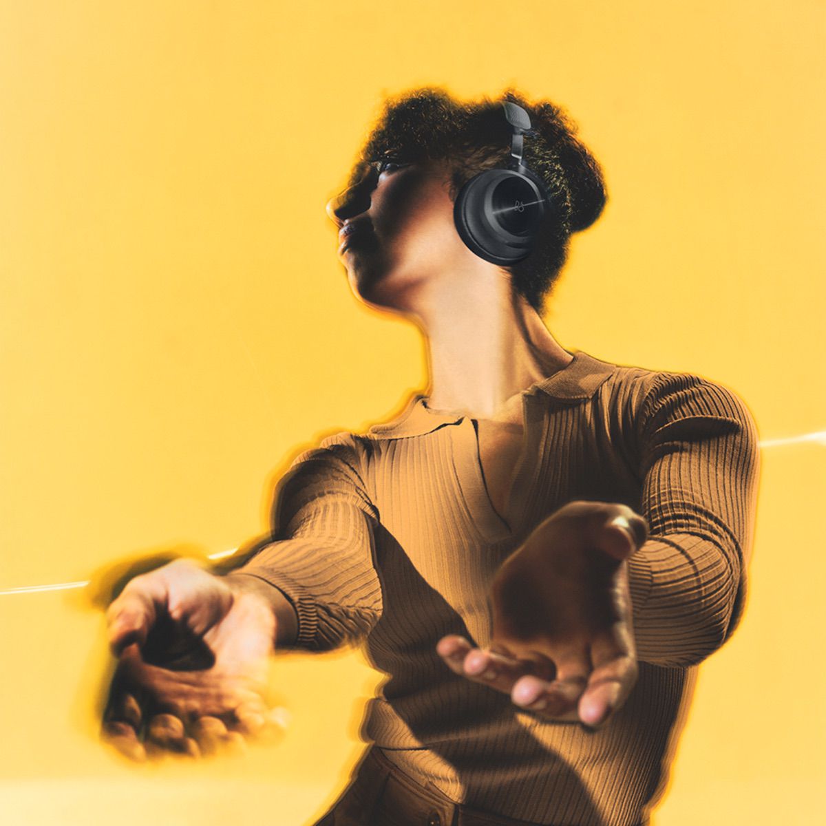 Beoplay HX Beoplay HX